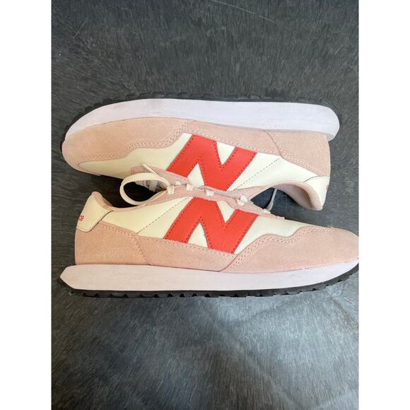 New Balance 237 Sneaker Men's 5 Women's 6.5 Pink - Picture 3 of 7